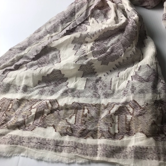 INC International clipped geo jacquard scarf wrap - Picture 5 of 6